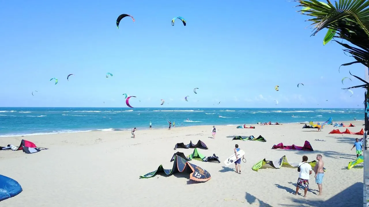 Condo Cabrinha - Direct On Kite Beach 喀巴里特 民宿